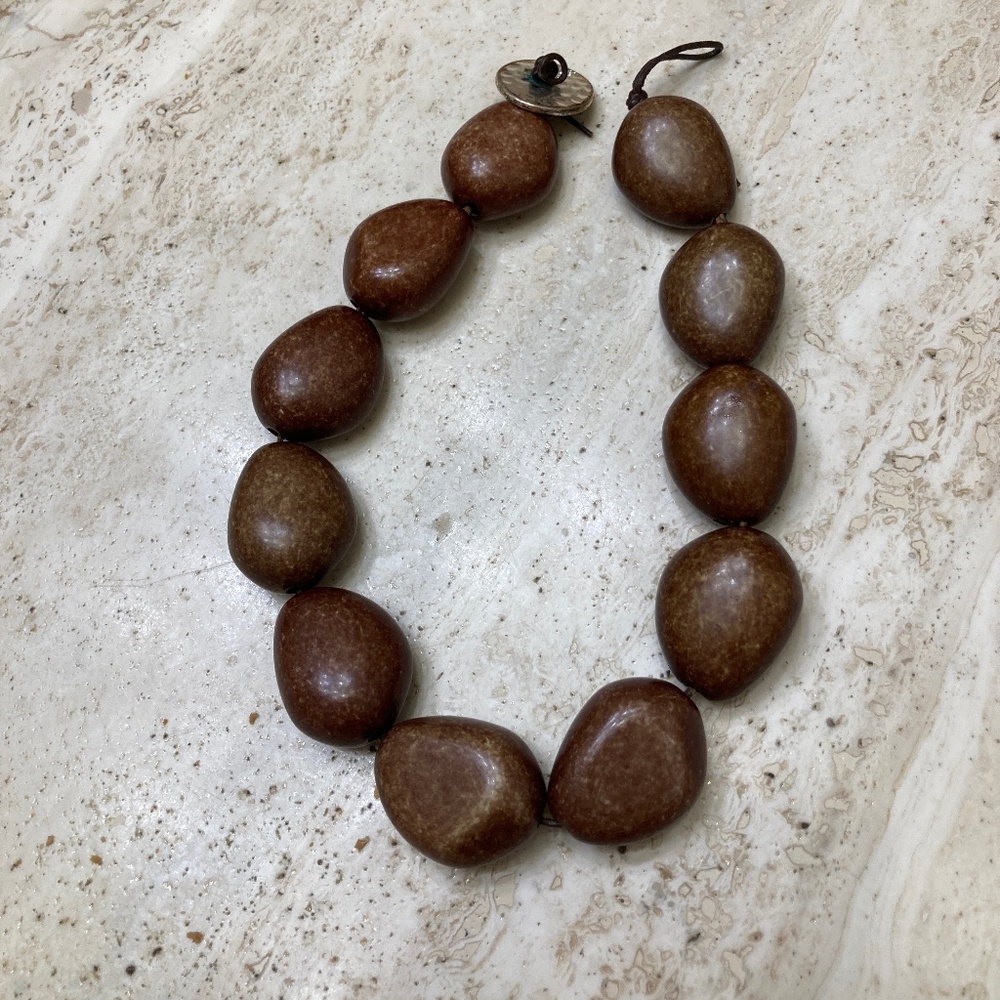 Vintage Chaps Large Chunky Oval Shape Brown Beads Necklace